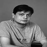 तुषार धवल